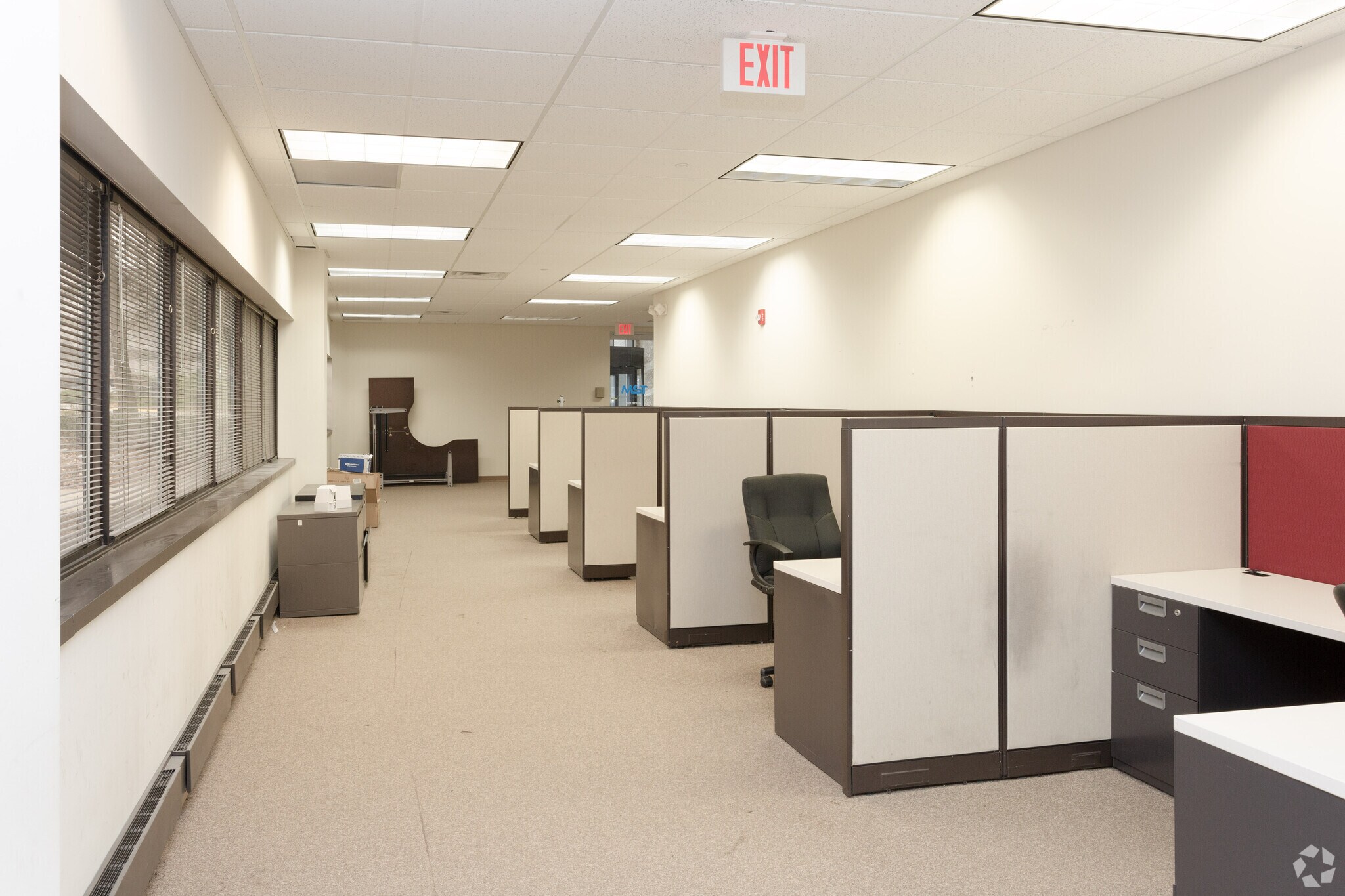 399 Campus Dr, Somerset, NJ 08873 SOMERSET OFFICE CENTER