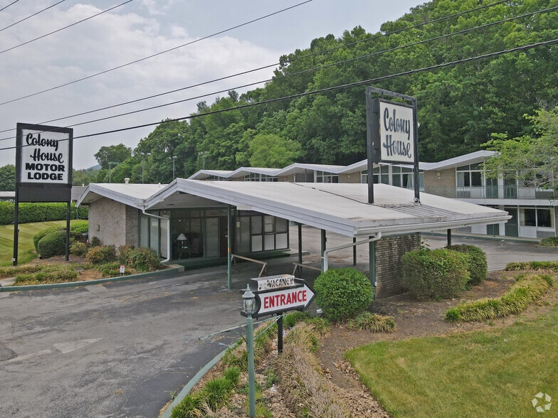 3560 Franklin Rd SW, Roanoke, VA for sale - Primary Photo - Image 1 of 1