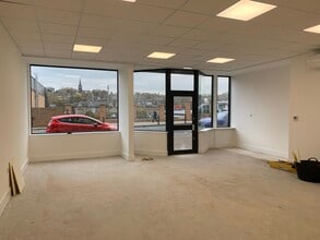 Commercial Street, Batley for lease Interior Photo- Image 2 of 4