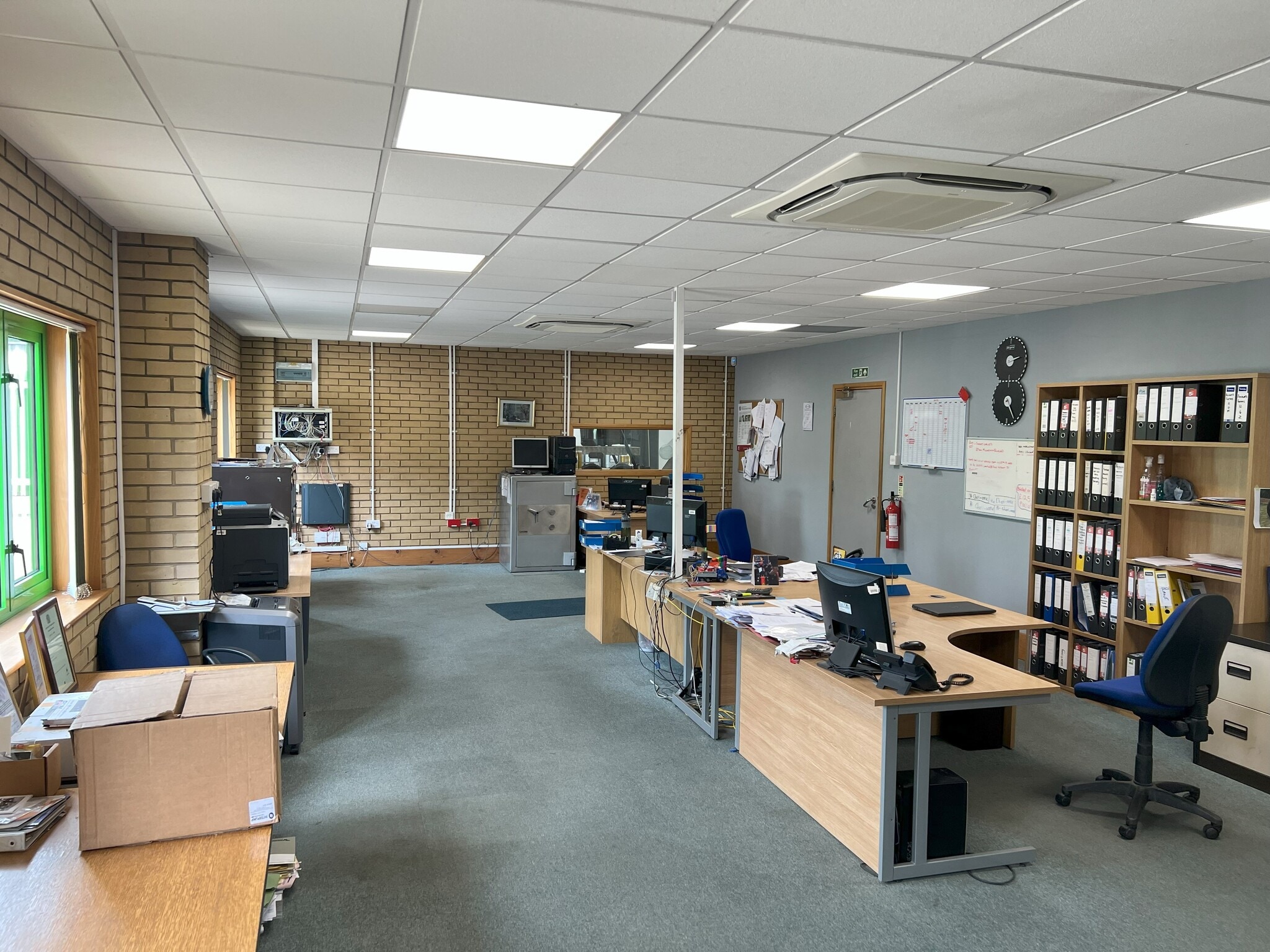 249 Three Bridges Rd, Northampton for lease Interior Photo- Image 1 of 2