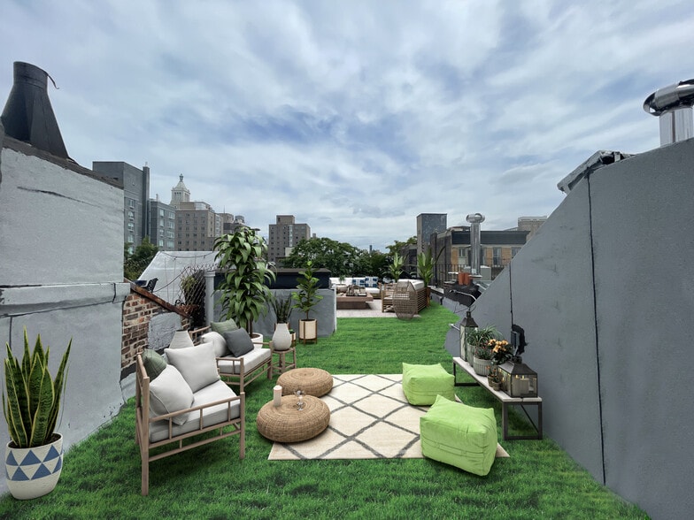 120 E 10th St, New York, NY for sale - Building Photo - Image 3 of 22