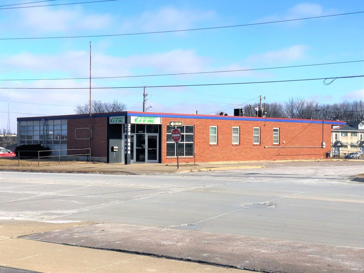 1802 Morningside Ave, Sioux City, IA 51106