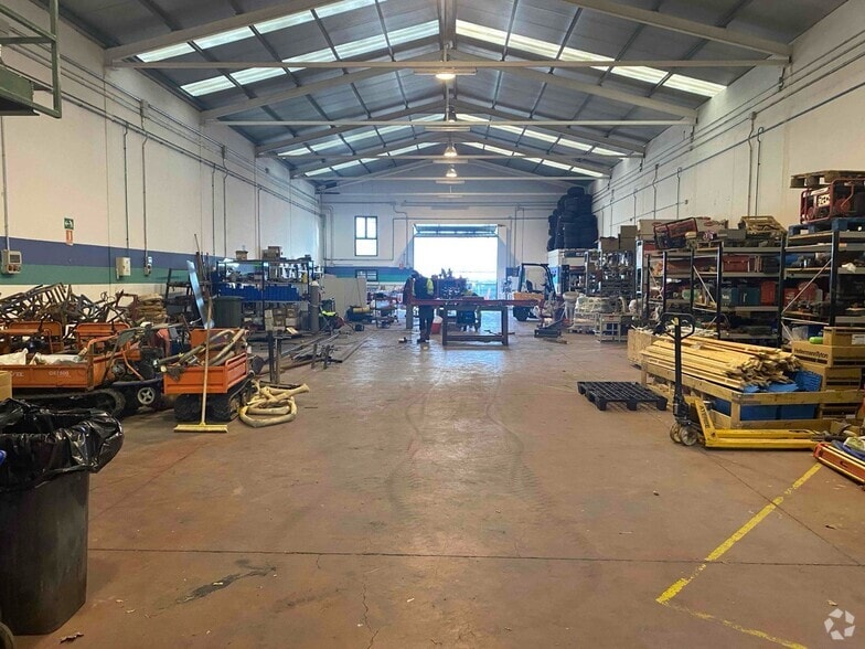 Industrial in Cobeña, Madrid for sale - Building Photo - Image 2 of 9