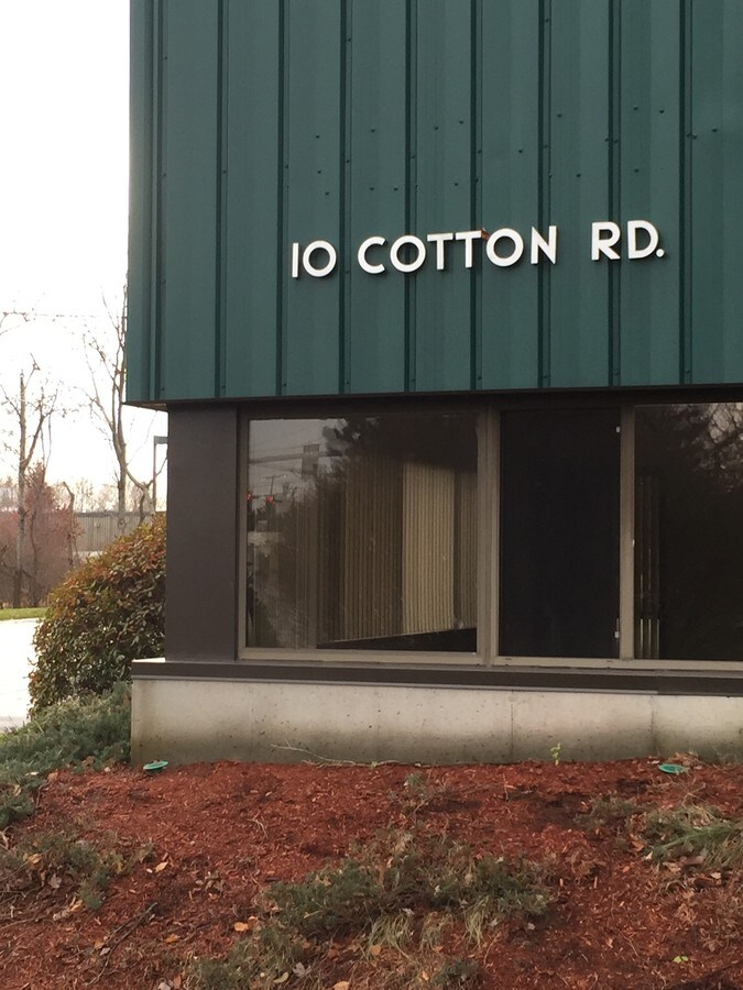 10 Cotton Rd, Nashua, NH 03063