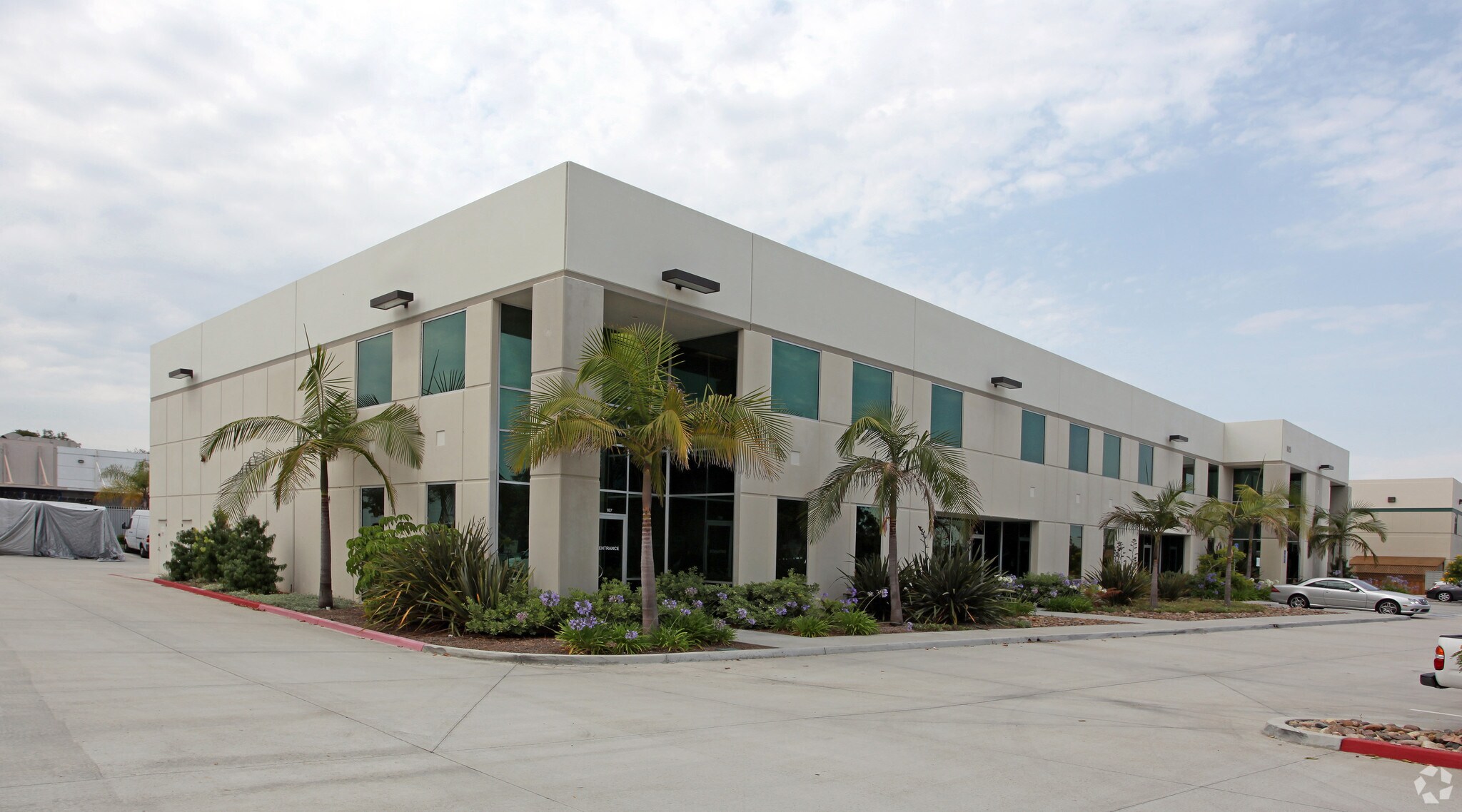 6625 Top Gun St, San Diego, CA for sale Primary Photo- Image 1 of 1