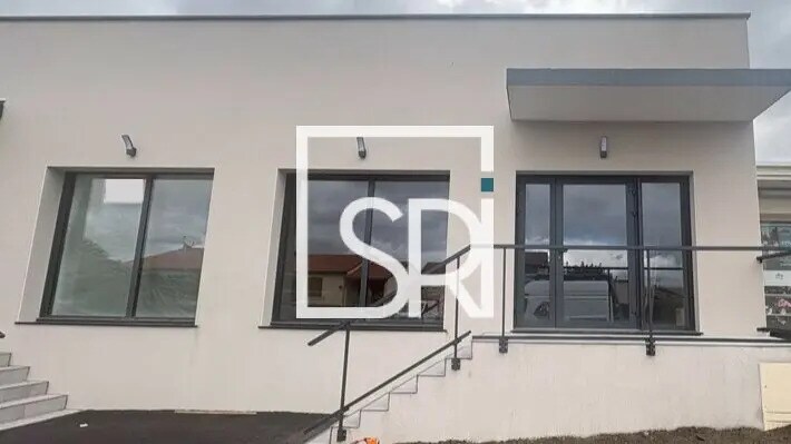 Office in Cournon-d'Auvergne for lease - Building Photo - Image 2 of 11