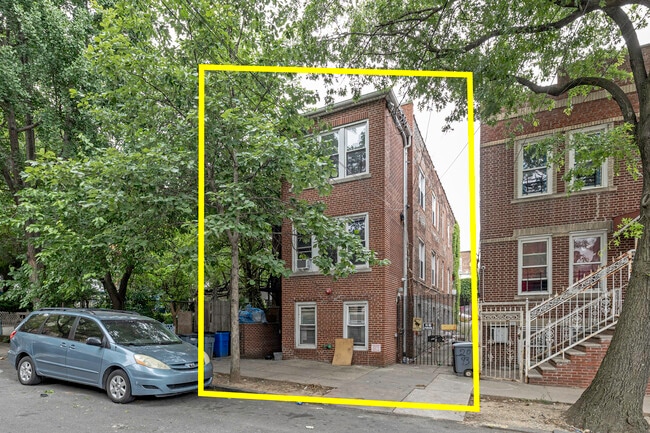 More details for 644 Barretto St, Bronx, NY - Multifamily for Sale