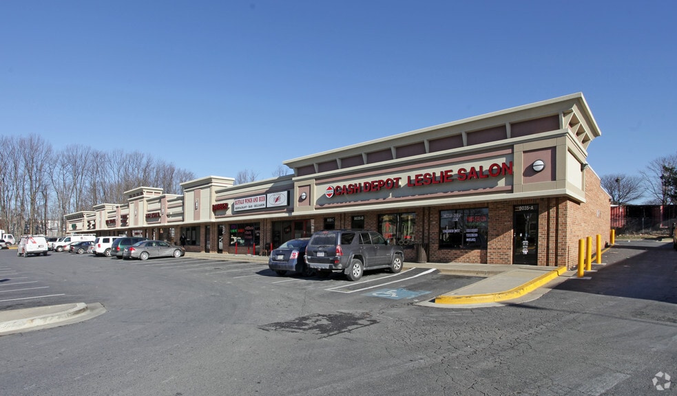 8035 Snouffer School Rd, Gaithersburg, MD for lease - Primary Photo - Image 1 of 3