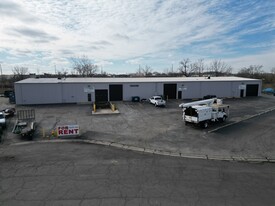 10030 Express Dr, Highland IN - Warehouse