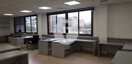 Office in Barcelona, Barcelona for lease Interior Photo- Image 2 of 9