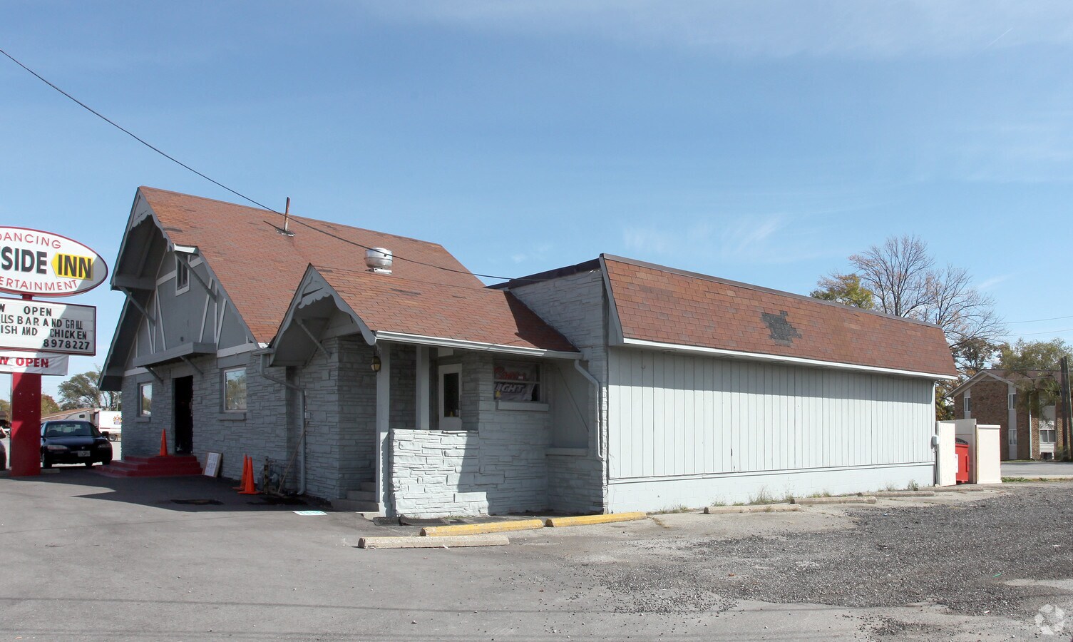 8855 Pendleton Pike, Indianapolis, IN 46226