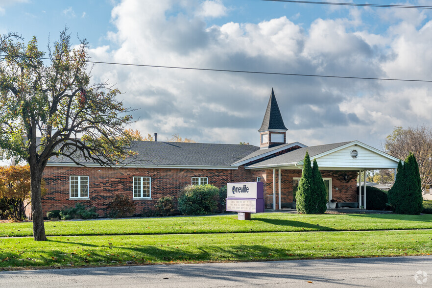 5333 151st St, Oak Forest, IL for lease - Building Photo - Image 1 of 21