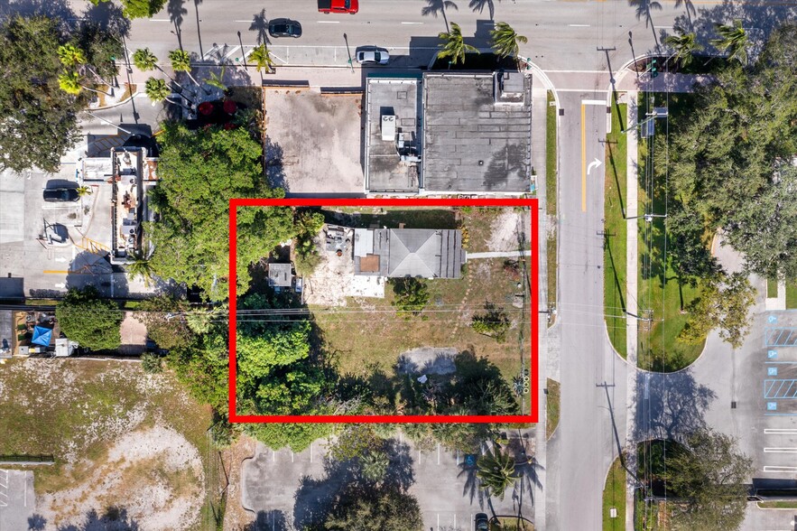 10 SW 4th Ave, Delray Beach, FL for sale - Building Photo - Image 2 of 8