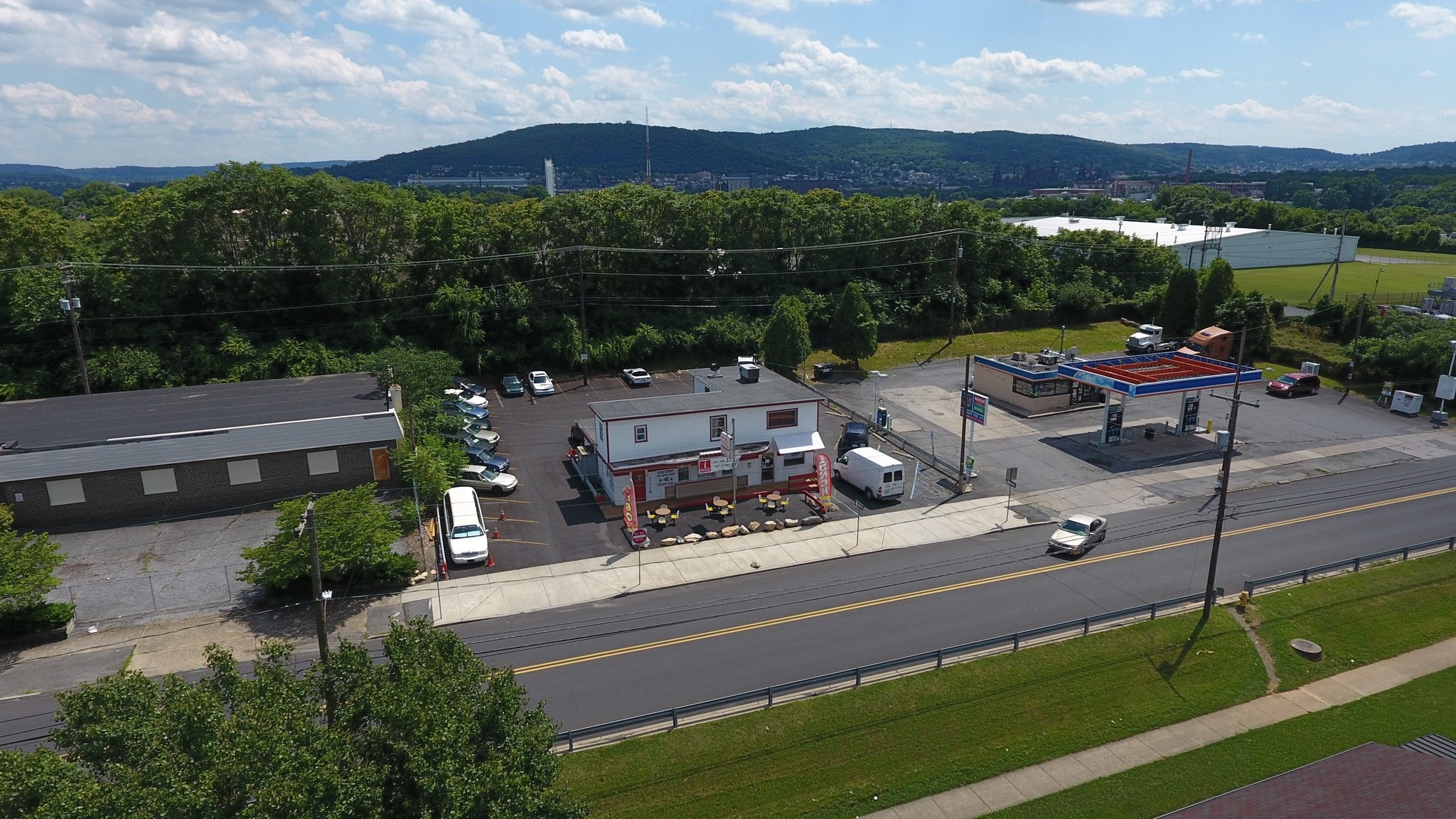 1130 Pembroke Rd, Bethlehem, PA for lease Primary Photo- Image 1 of 42