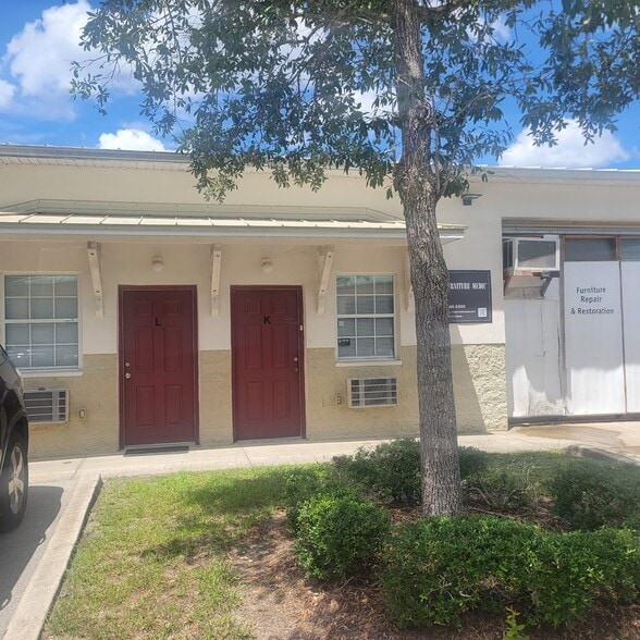 15 Hargrove Ln, Palm Coast, FL for sale - Building Photo - Image 2 of 3