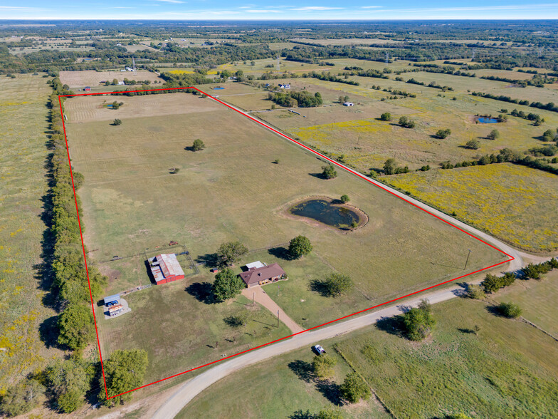 2744 County Road 1265, Savoy, TX 75479 | LoopNet