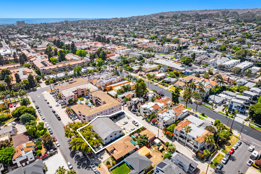 1948 Emerald St, San Diego, CA for sale - Building Photo - Image 1 of 34