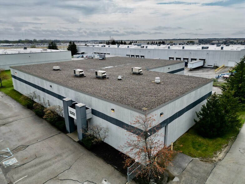 5251 E 81st St, Indianapolis, IN for lease - Building Photo - Image 1 of 3