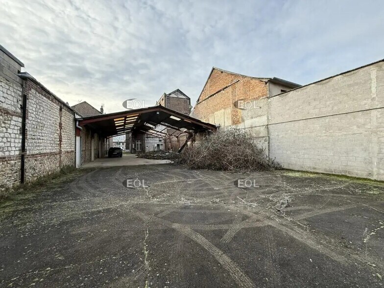 21 Rue Pierre Renaudel, Elbeuf for sale - Building Photo - Image 2 of 15