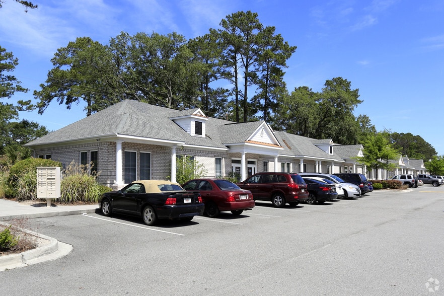 130 Tibet Ave, Savannah, GA 31406