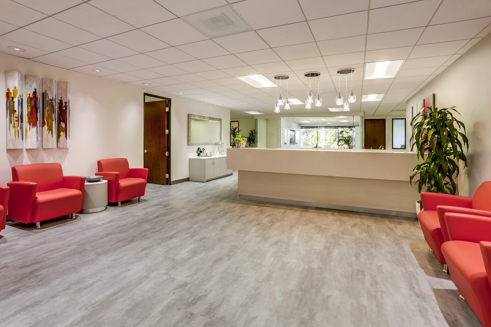 3500 W Olive Ave, Burbank, CA for lease Interior Photo- Image 1 of 12