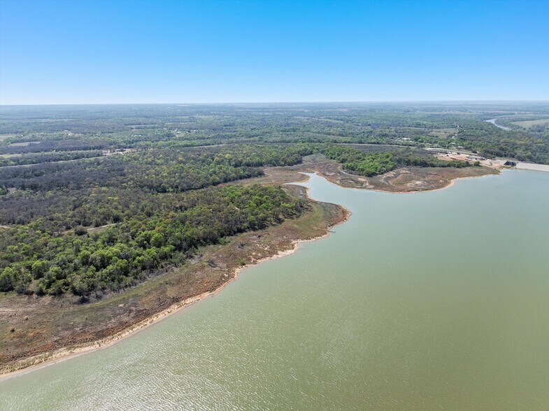 Lake Creek Rd rd, Riesel, TX for sale - Building Photo - Image 2 of 11