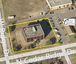 407 N Cedar Ridge Dr, Duncanville, TX - AERIAL  map view