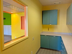 8499 Old Redwood Hwy, Windsor, CA for lease Interior Photo- Image 2 of 16
