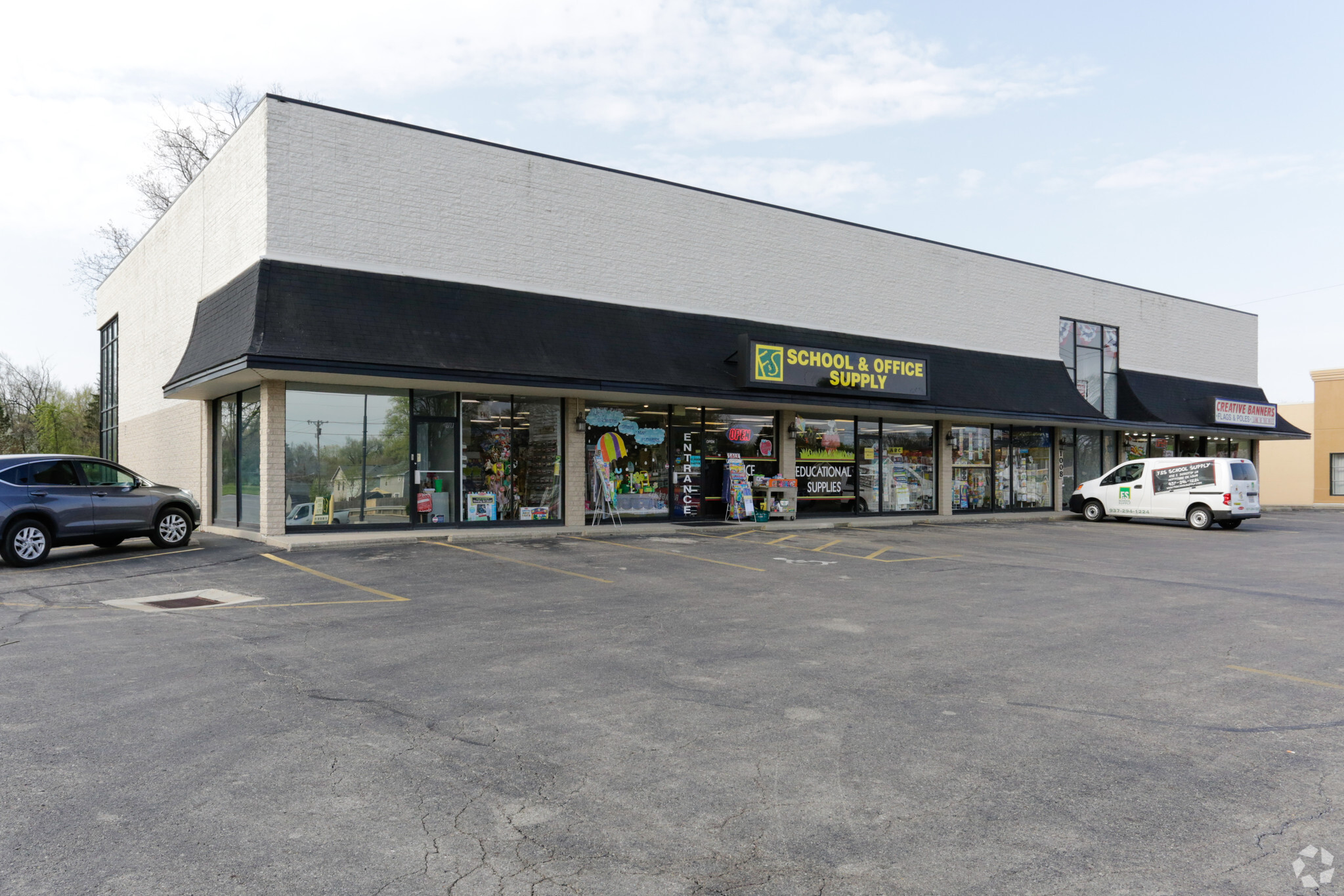 1006-1018 E Dorothy Ln, Dayton, OH for lease Building Photo- Image 1 of 5