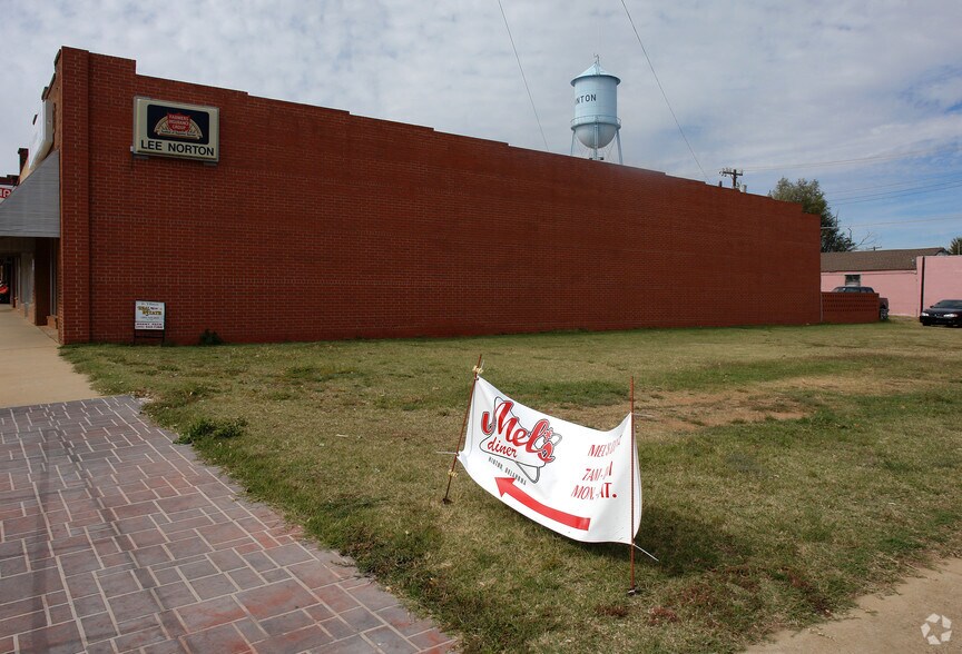 100 N Broadway Ave, Hinton, OK 73047 Land for Sale