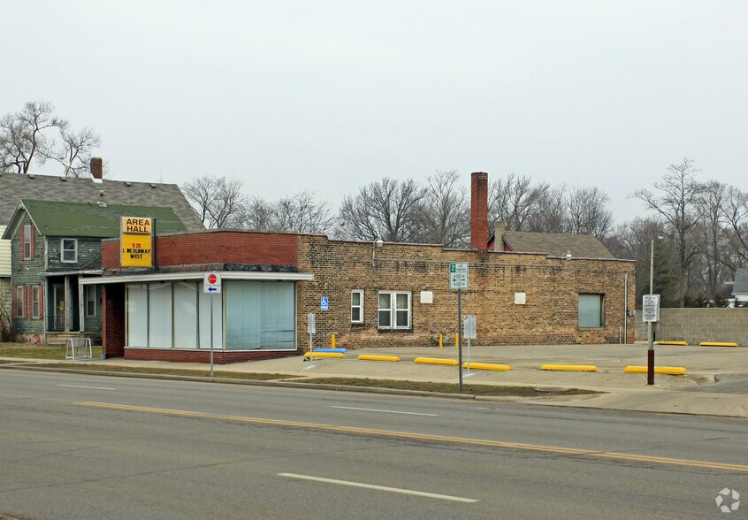 525 Lincoln Way W, South Bend, IN for sale - Primary Photo - Image 1 of 1