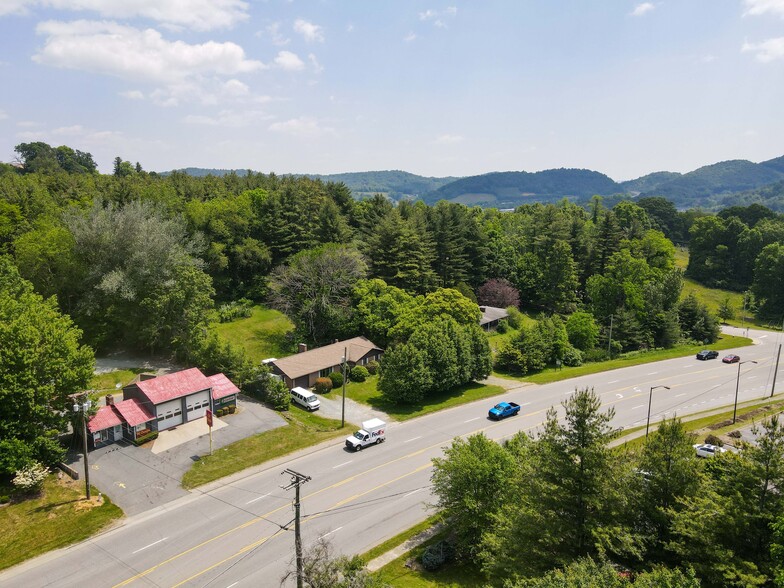 1545 U. S. Highway 421, Boone, NC for sale - Building Photo - Image 2 of 13