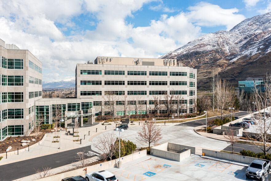 2855 E Cottonwood Pky, Salt Lake City, UT for lease - Primary Photo - Image 1 of 9