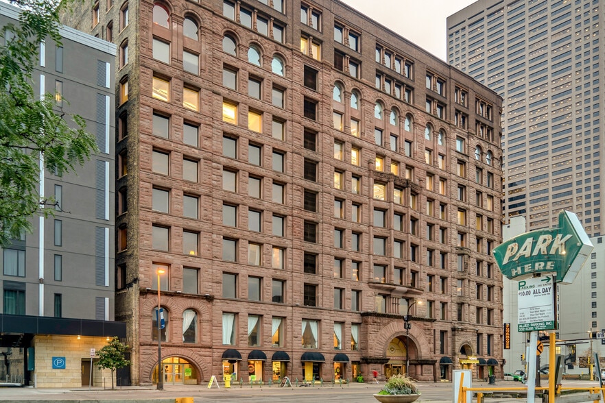 10 S 5th St, Minneapolis, MN for lease - Building Photo - Image 2 of 9