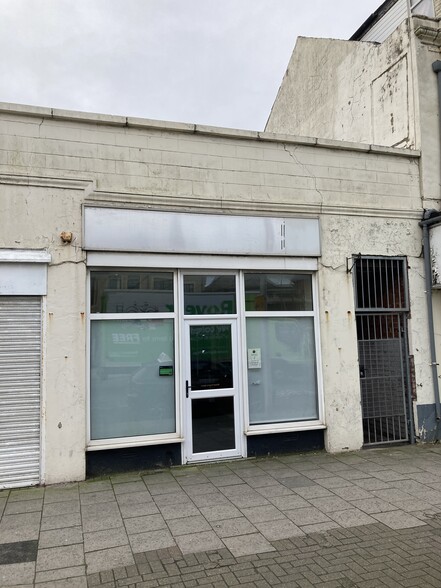 289 Lytham Road, Blackpool for lease - Building Photo - Image 2 of 8