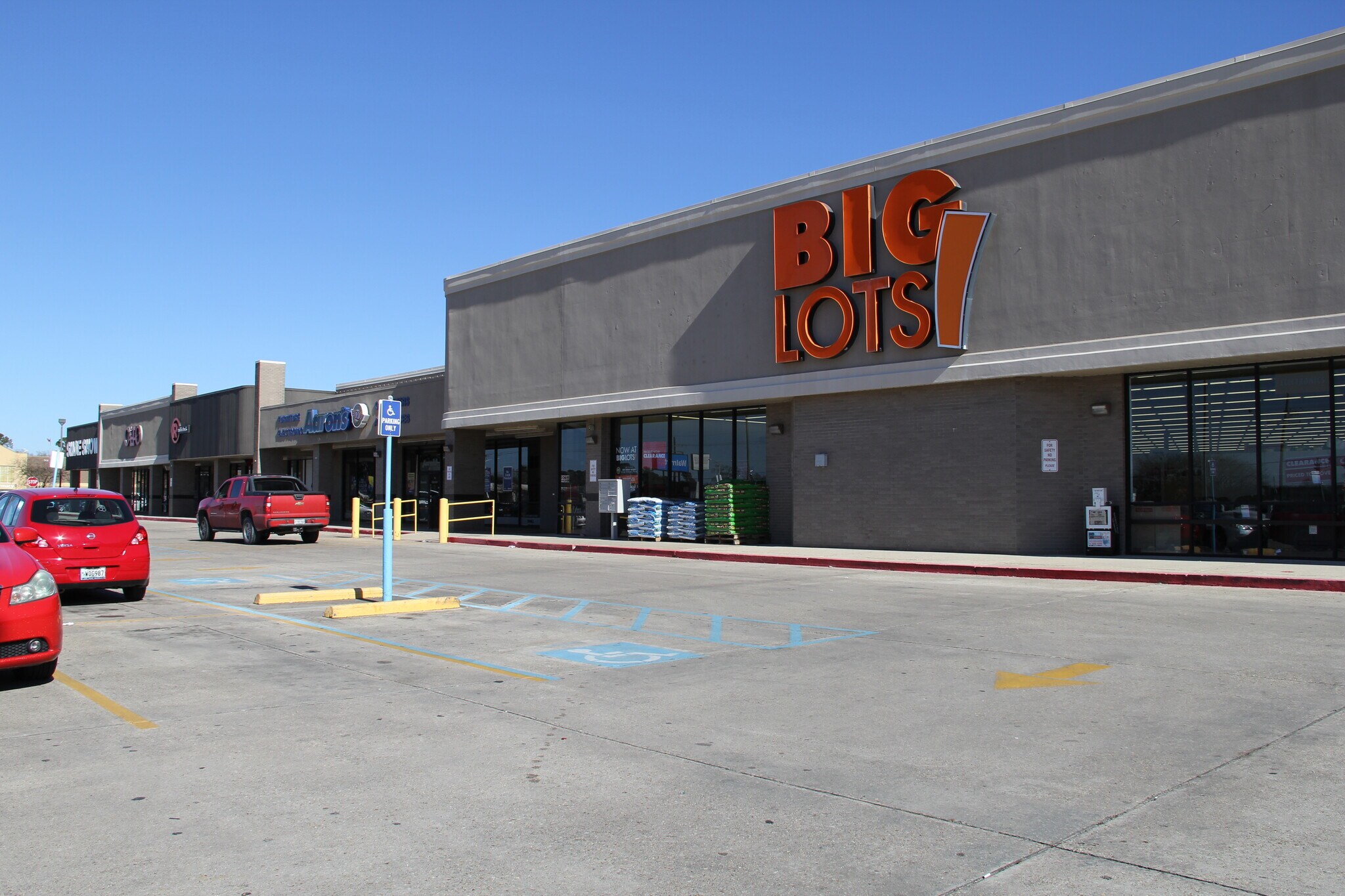 200 N Airline Hwy, Gonzales, LA 70737