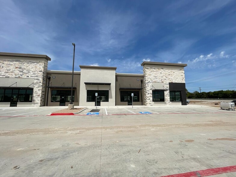 15051 Ronald Reagan Blvd, Leander, TX for lease - Building Photo - Image 2 of 5