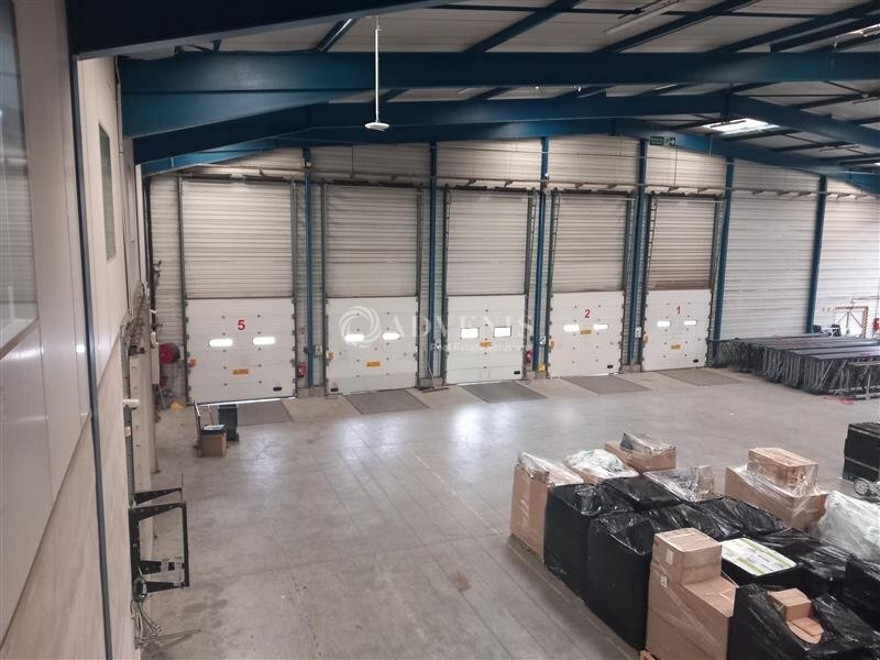 Industrial in for lease Building Photo- Image 1 of 2