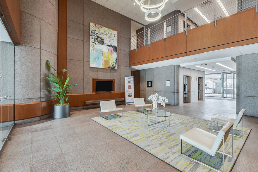 511 E John Carpenter Fwy, Irving, TX for lease - Lobby - Image 3 of 16