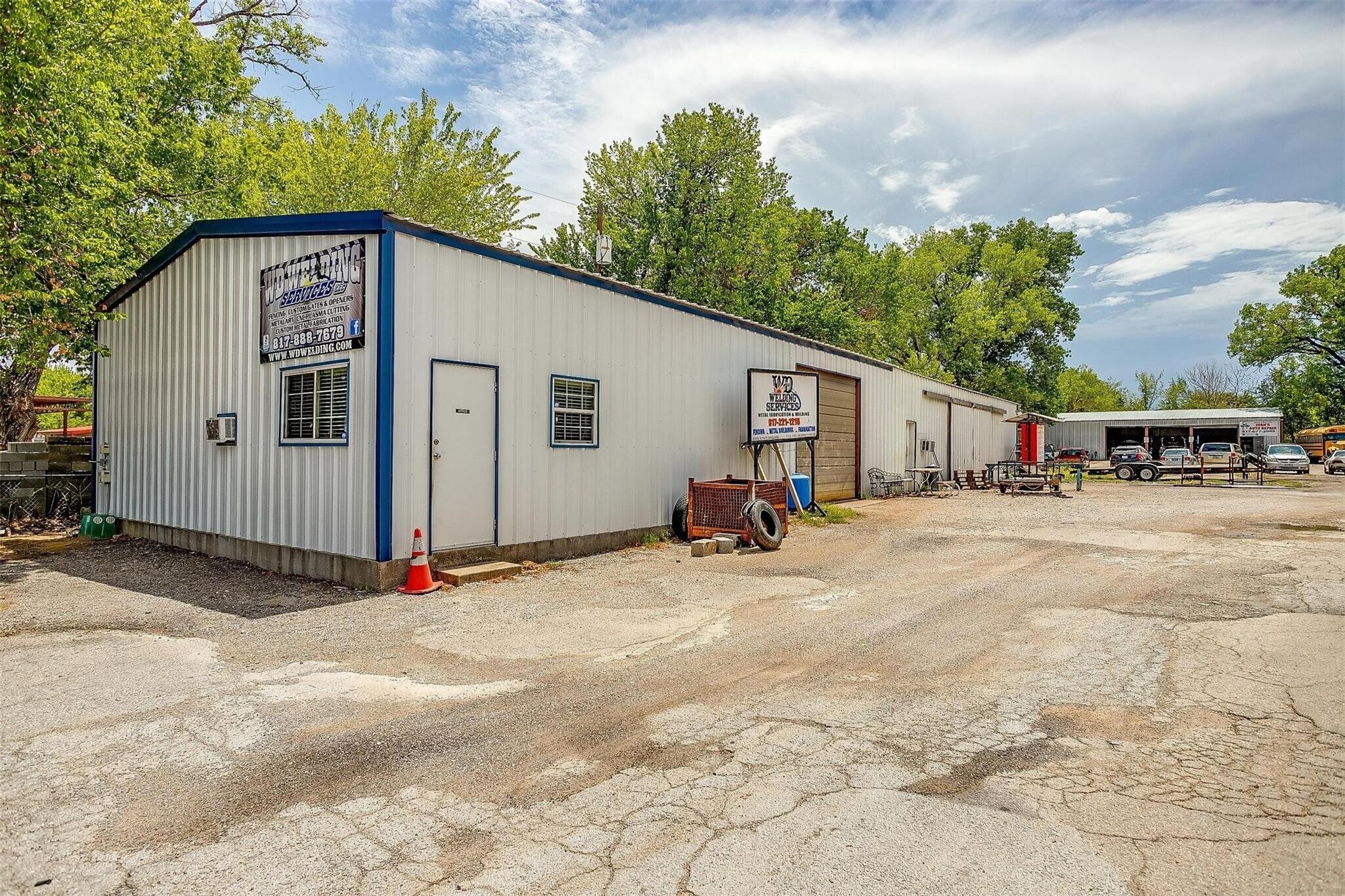 5210 E Highway 199, Springtown, TX 76082 Ideal Commercial Investment