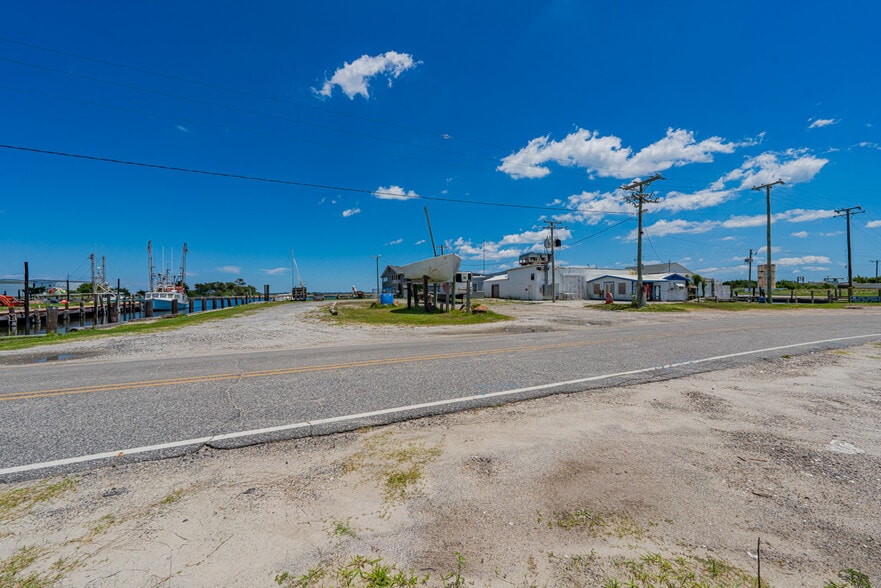 4683 Mill Landing rd, Wanchese, NC for sale - Building Photo - Image 2 of 50