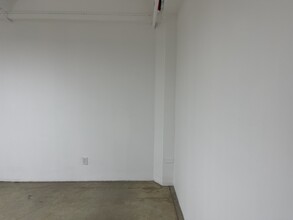 122 E 7th St, Los Angeles, CA for lease Interior Photo- Image 2 of 4