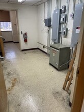 3100 Main St, Kansas City, MO for lease Interior Photo- Image 2 of 10