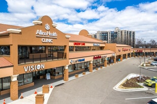 Greenway Lakes Commons - Bar