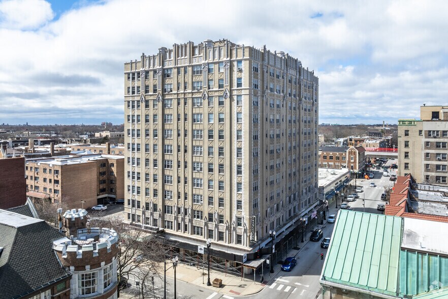 5550 N Kenmore Ave, Chicago, IL for sale - Primary Photo - Image 1 of 1