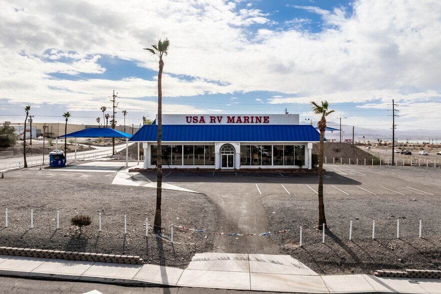 951 Lake Havasu Ave N, Lake Havasu City, AZ for sale - Building Photo - Image 2 of 64