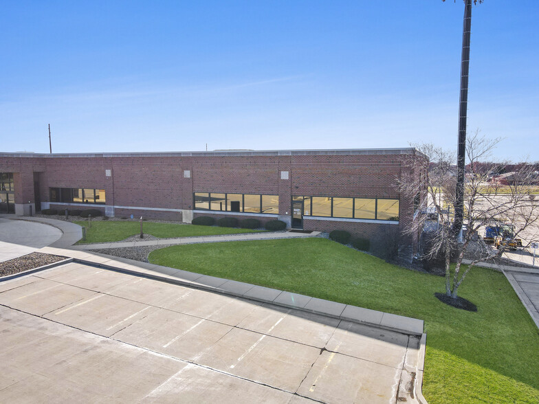 2200 Fort Jesse- Unit E- Rd, Normal, IL for sale - Building Photo - Image 2 of 17