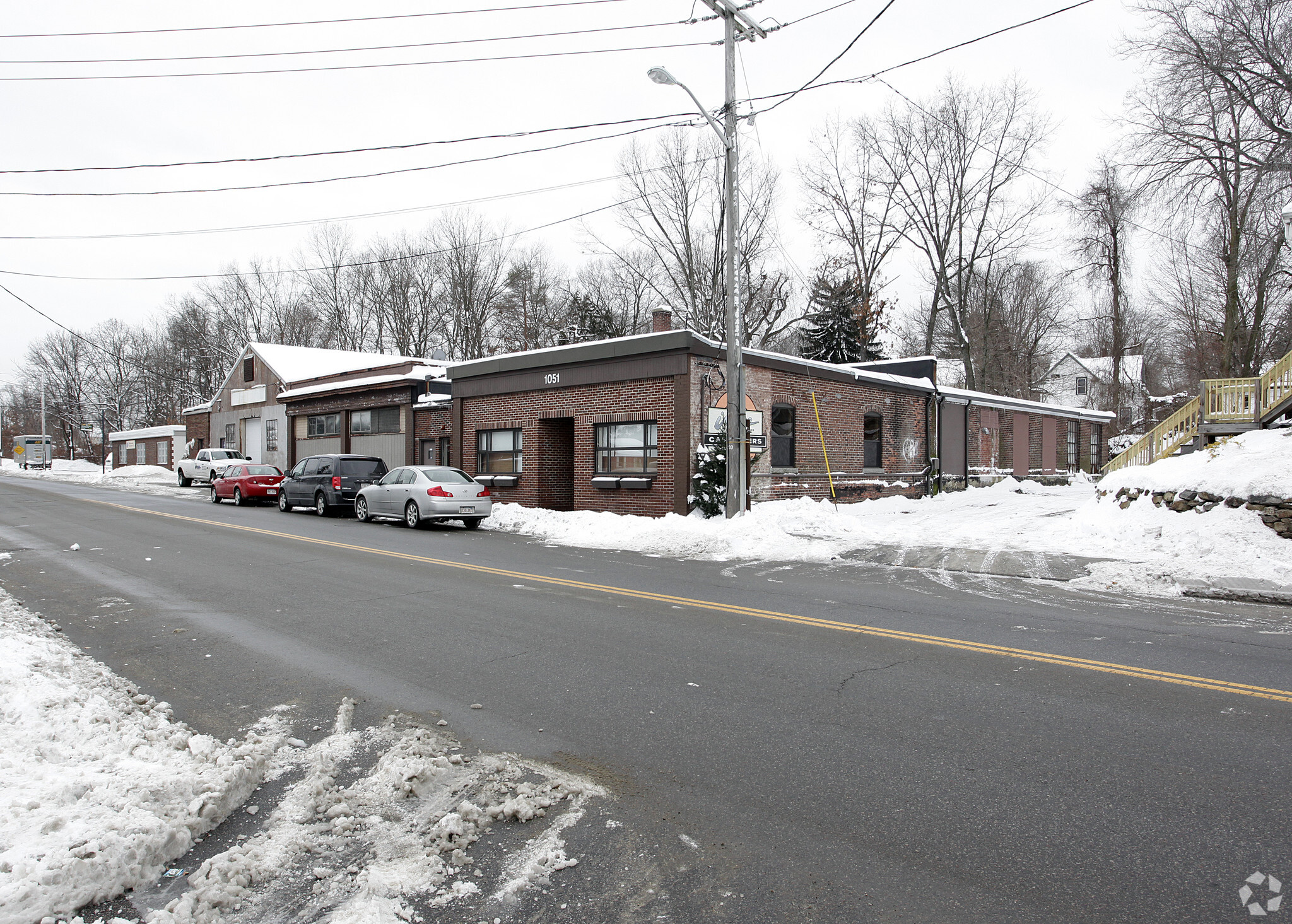 RTE 12 AUBURN/WORCESTER LINE portfolio of 2 properties for sale on LoopNet.com Primary Photo- Image 1 of 3