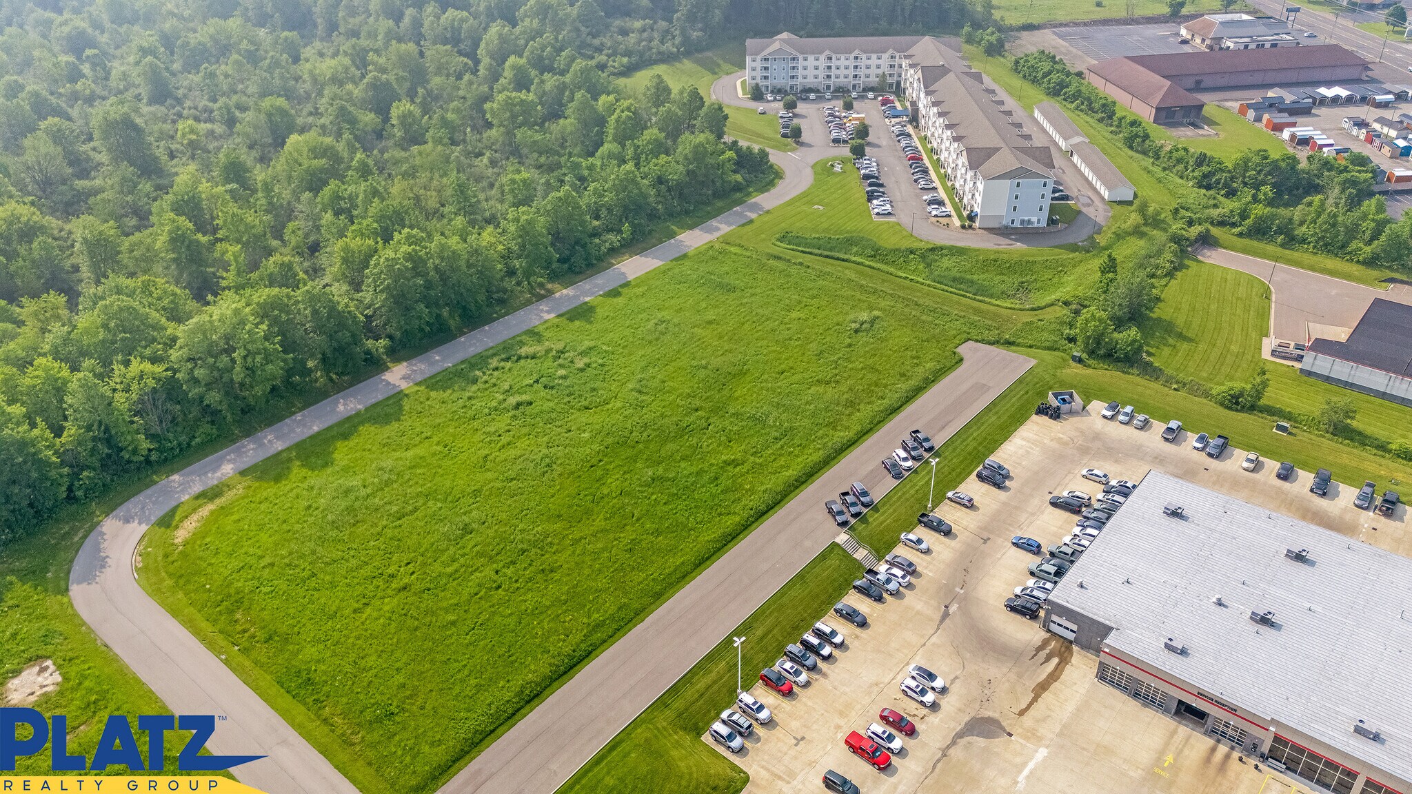 Phoenix Place, Niles, OH for sale Primary Photo- Image 1 of 1