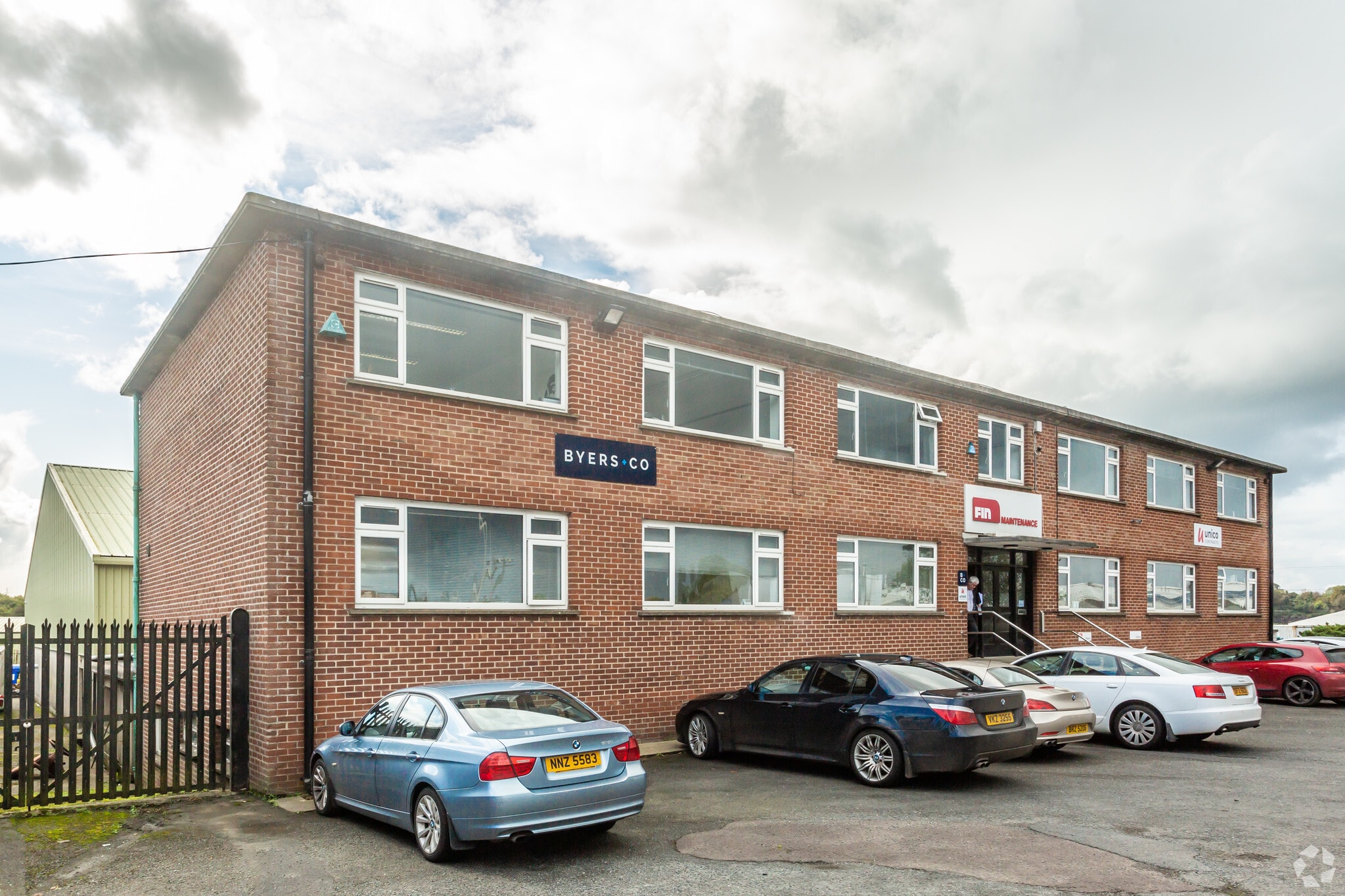 541 Saintfield Rd, Belfast for sale Primary Photo- Image 1 of 1